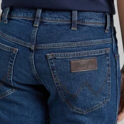 Wrangler Blue Texas Straight Stretch Jeans -Schmuddelwedda 17403001 8
