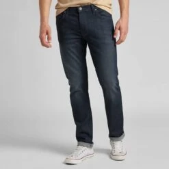 Dark Blue Daren Straight Stretch Jean